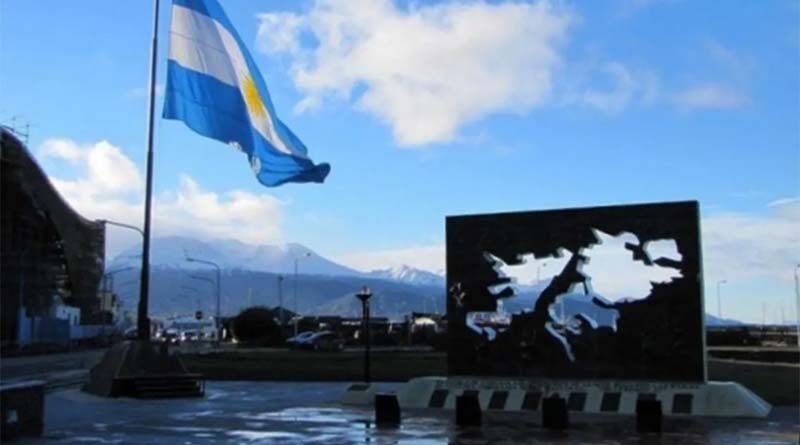 Bicentenario del izamiento de la bandera en las Islas Malvinas