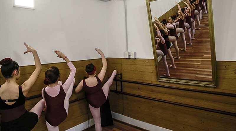 Escuela Municipal de Danza y Arte Escénico