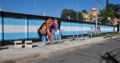 Nueva plaza de bolsillo con los campeones del mundo