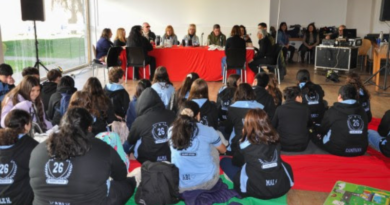 Feria Literaria “Rosa Ziperovich” con la historia de Rosario en viñetas
