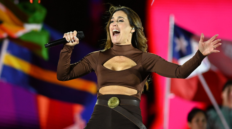 Soledad Pastoruti en los Juegos Suramericanos